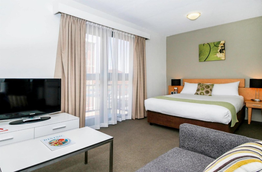 BreakFree Adelaide Main image